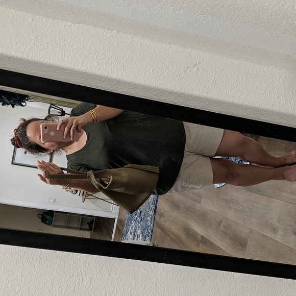 HOBO🔥🔥 Paulette Clutch - Picture 5 of 15